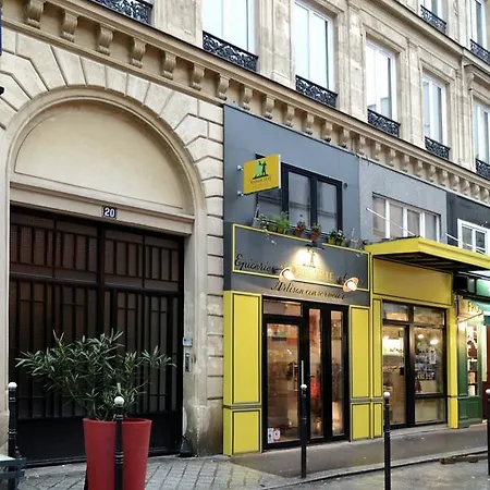 Gare Du Nord Ii Apartment